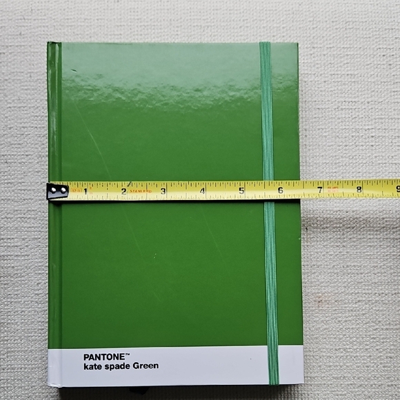 Kate Spade Green Pantone Journal - Picture 12 of 16